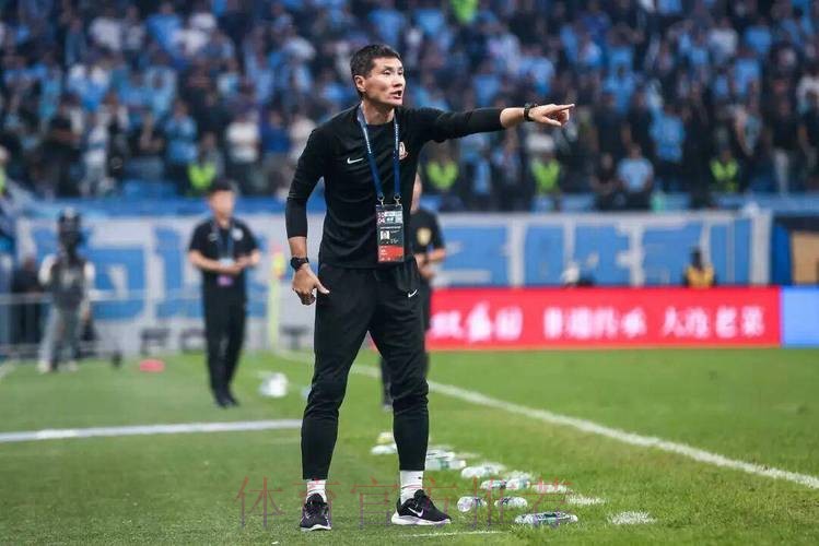 胆识过人！邵佳一刚刚上任就做出一个大胆决定，只有里皮敢这样做